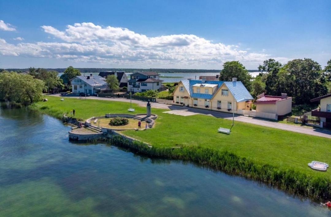 Villa Marienholm Haapsalu Eksteriør bilde